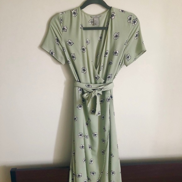 Mint Green Floral Midi Dress - Picture 1 of 7